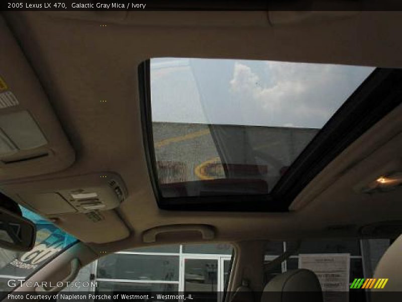 Galactic Gray Mica / Ivory 2005 Lexus LX 470