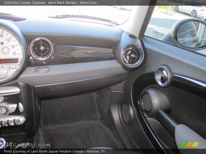 Astro Black Metallic / Black/Grey 2009 Mini Cooper Clubman