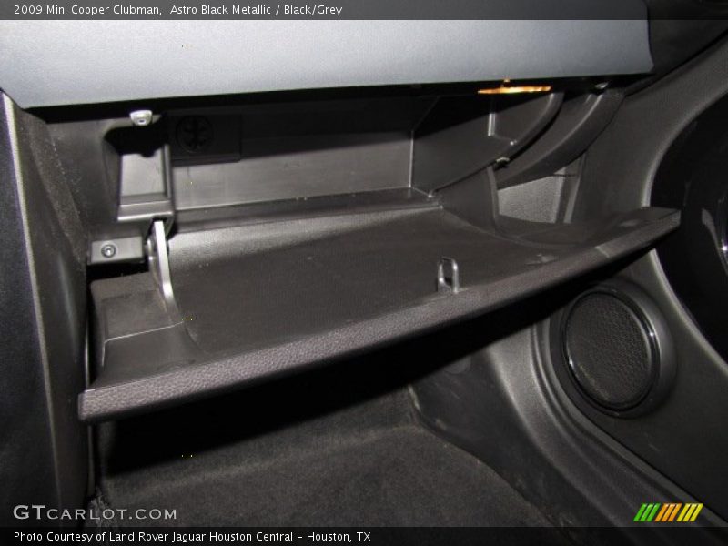 Astro Black Metallic / Black/Grey 2009 Mini Cooper Clubman
