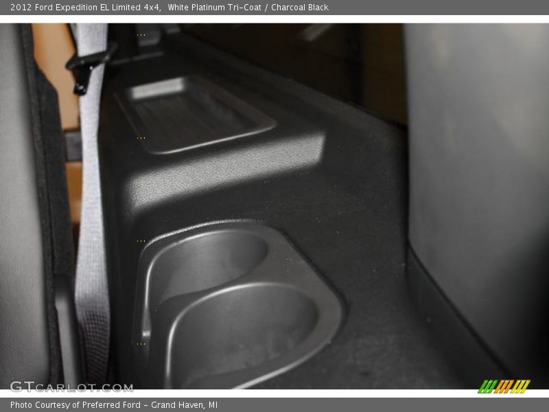 White Platinum Tri-Coat / Charcoal Black 2012 Ford Expedition EL Limited 4x4
