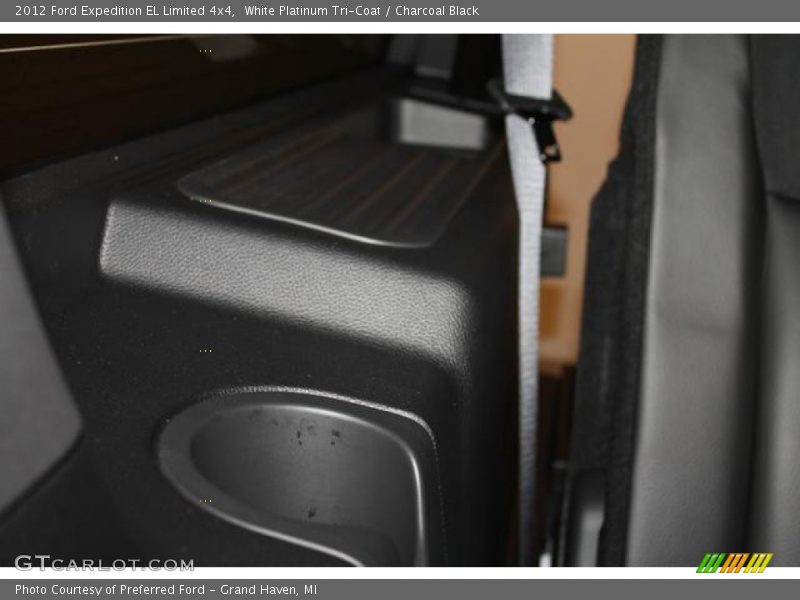 White Platinum Tri-Coat / Charcoal Black 2012 Ford Expedition EL Limited 4x4