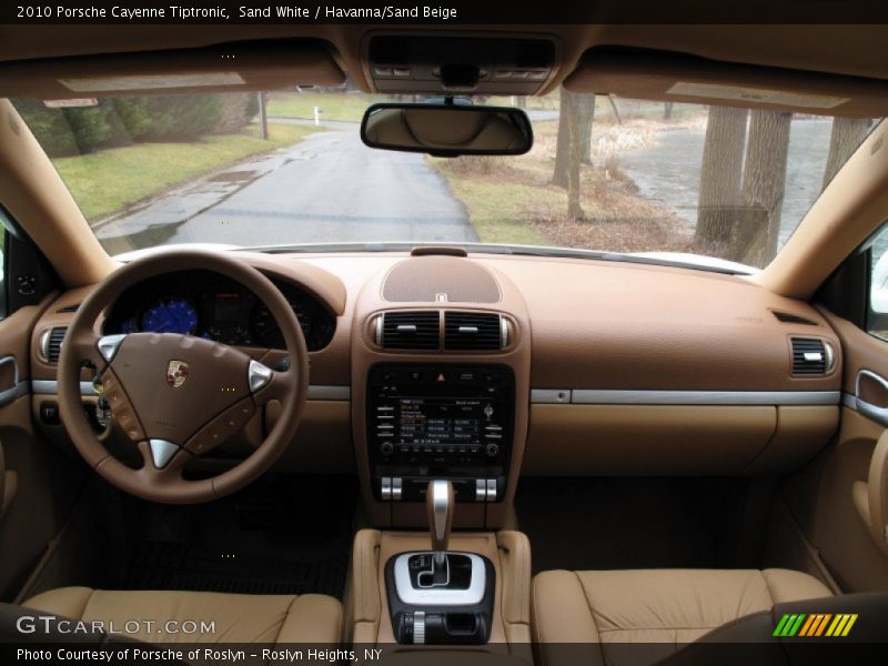 Dashboard of 2010 Cayenne Tiptronic