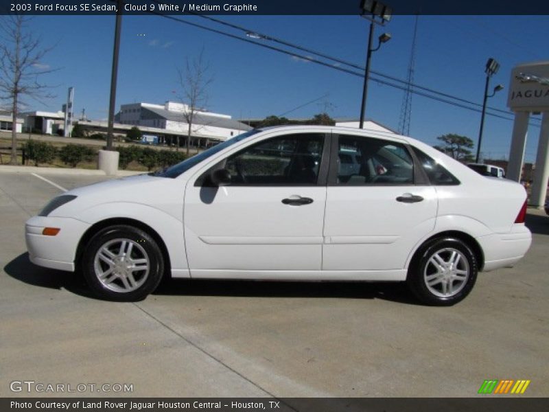 Cloud 9 White / Medium Graphite 2003 Ford Focus SE Sedan