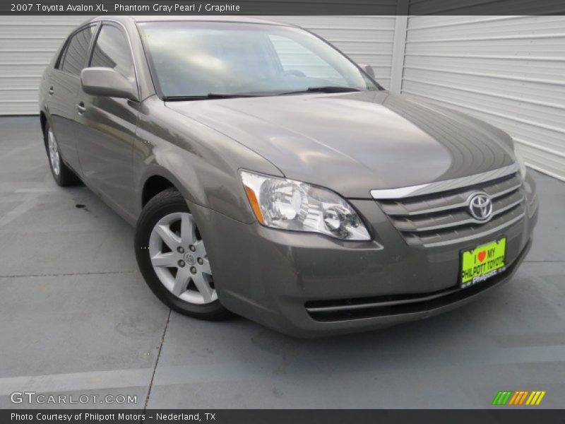 Phantom Gray Pearl / Graphite 2007 Toyota Avalon XL