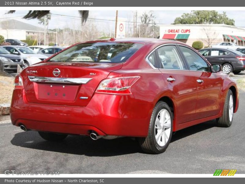 Cayenne Red / Beige 2013 Nissan Altima 2.5 SV