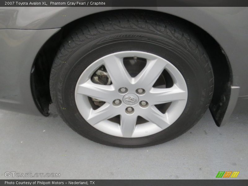 Phantom Gray Pearl / Graphite 2007 Toyota Avalon XL
