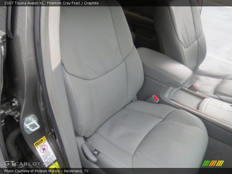 Phantom Gray Pearl / Graphite 2007 Toyota Avalon XL