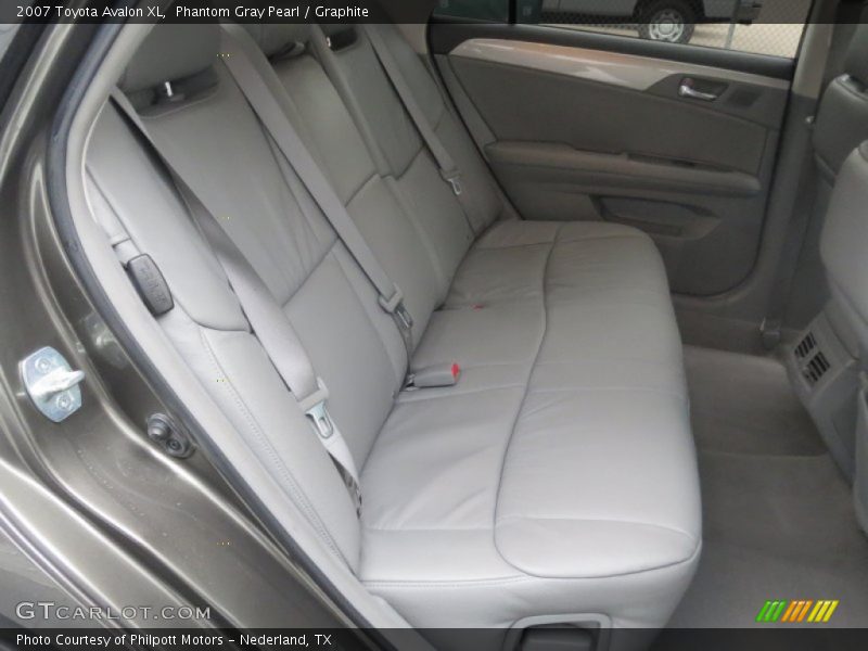 Phantom Gray Pearl / Graphite 2007 Toyota Avalon XL