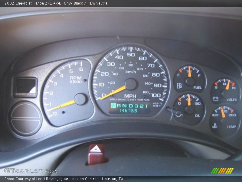 Onyx Black / Tan/Neutral 2002 Chevrolet Tahoe Z71 4x4