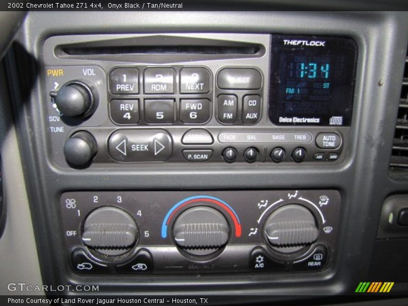 Onyx Black / Tan/Neutral 2002 Chevrolet Tahoe Z71 4x4