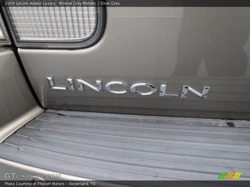 Mineral Grey Metallic / Dove Grey 2004 Lincoln Aviator Luxury