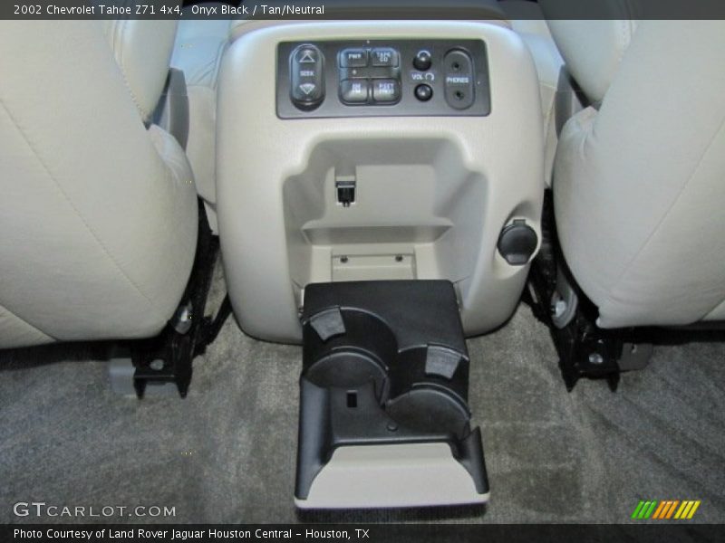Onyx Black / Tan/Neutral 2002 Chevrolet Tahoe Z71 4x4