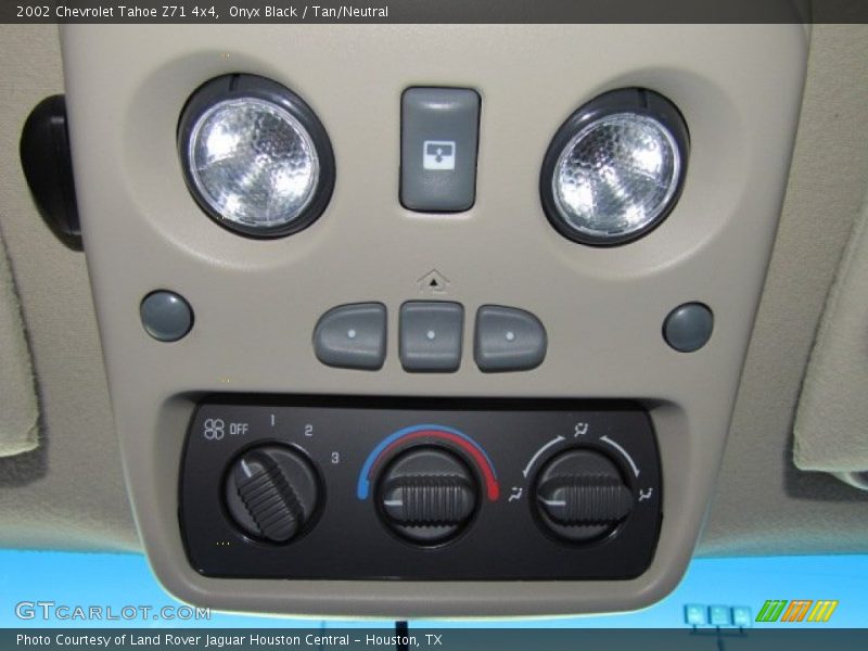 Onyx Black / Tan/Neutral 2002 Chevrolet Tahoe Z71 4x4