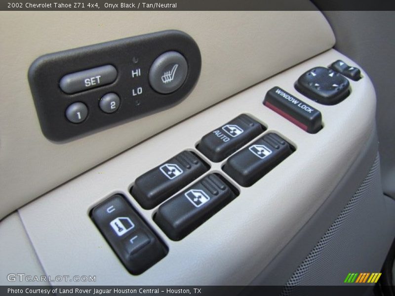 Onyx Black / Tan/Neutral 2002 Chevrolet Tahoe Z71 4x4