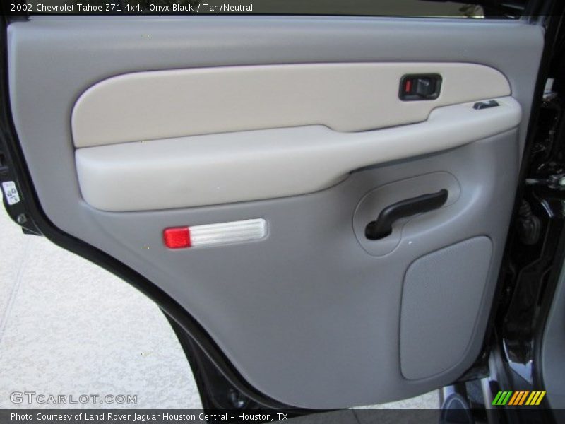 Onyx Black / Tan/Neutral 2002 Chevrolet Tahoe Z71 4x4