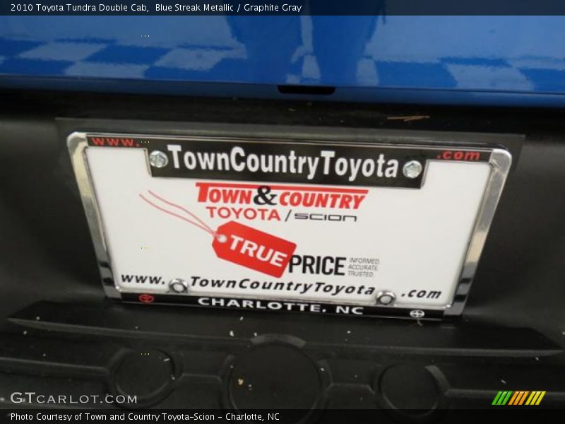 Blue Streak Metallic / Graphite Gray 2010 Toyota Tundra Double Cab