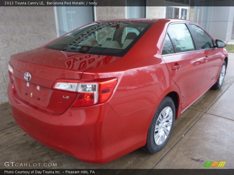 Barcelona Red Metallic / Ivory 2013 Toyota Camry LE