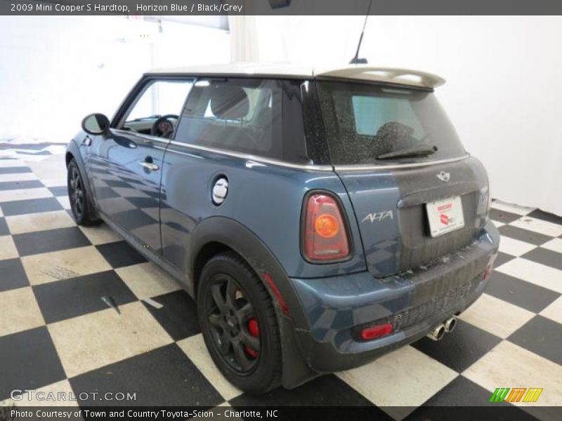Horizon Blue / Black/Grey 2009 Mini Cooper S Hardtop