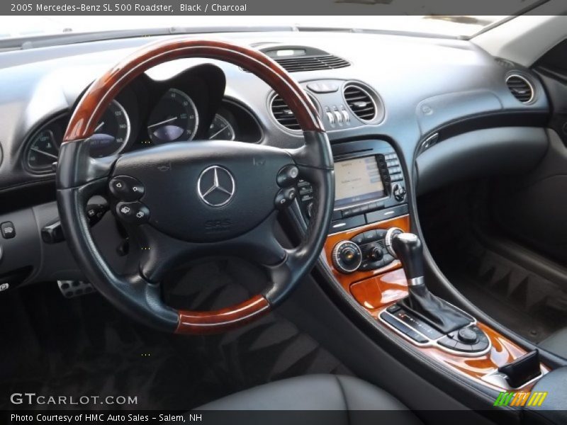 Dashboard of 2005 SL 500 Roadster