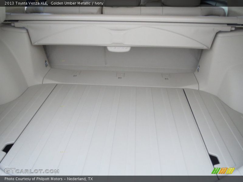 Golden Umber Metallic / Ivory 2013 Toyota Venza XLE