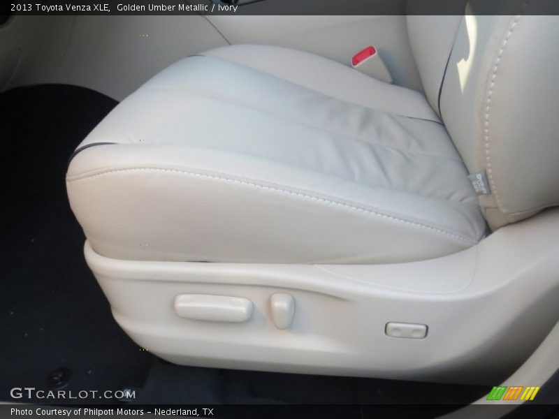 Golden Umber Metallic / Ivory 2013 Toyota Venza XLE