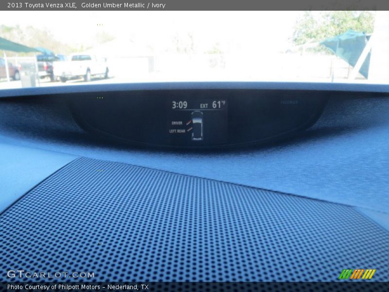 Golden Umber Metallic / Ivory 2013 Toyota Venza XLE