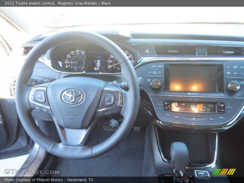Magnetic Gray Metallic / Black 2013 Toyota Avalon Limited