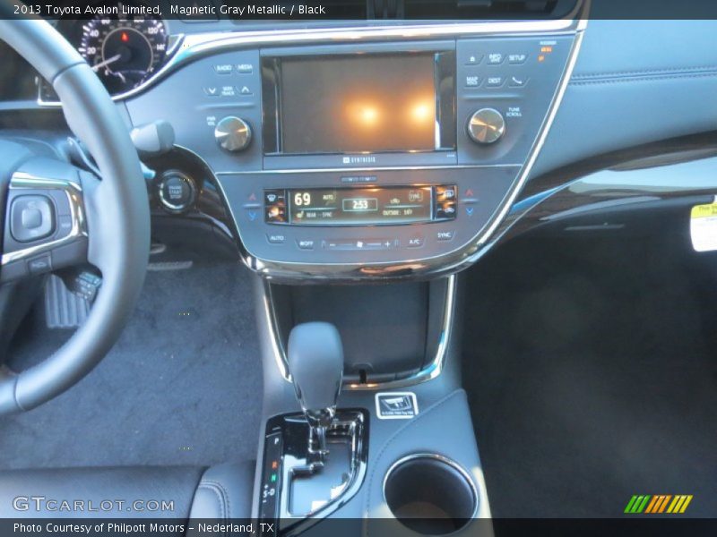 Magnetic Gray Metallic / Black 2013 Toyota Avalon Limited