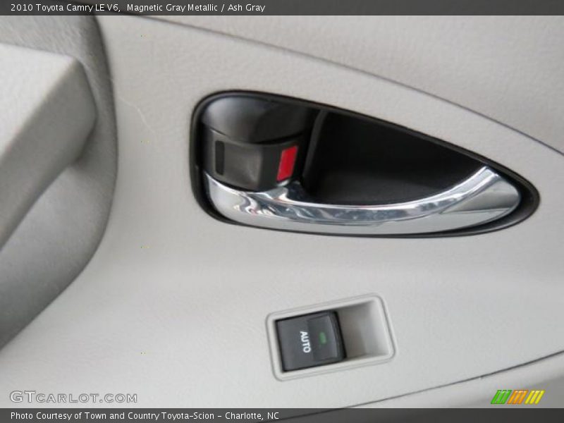 Magnetic Gray Metallic / Ash Gray 2010 Toyota Camry LE V6
