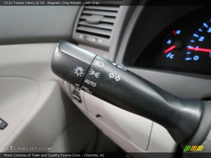 Magnetic Gray Metallic / Ash Gray 2010 Toyota Camry LE V6