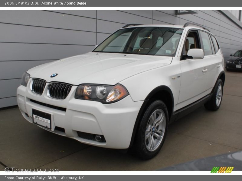 Front 3/4 View of 2006 X3 3.0i