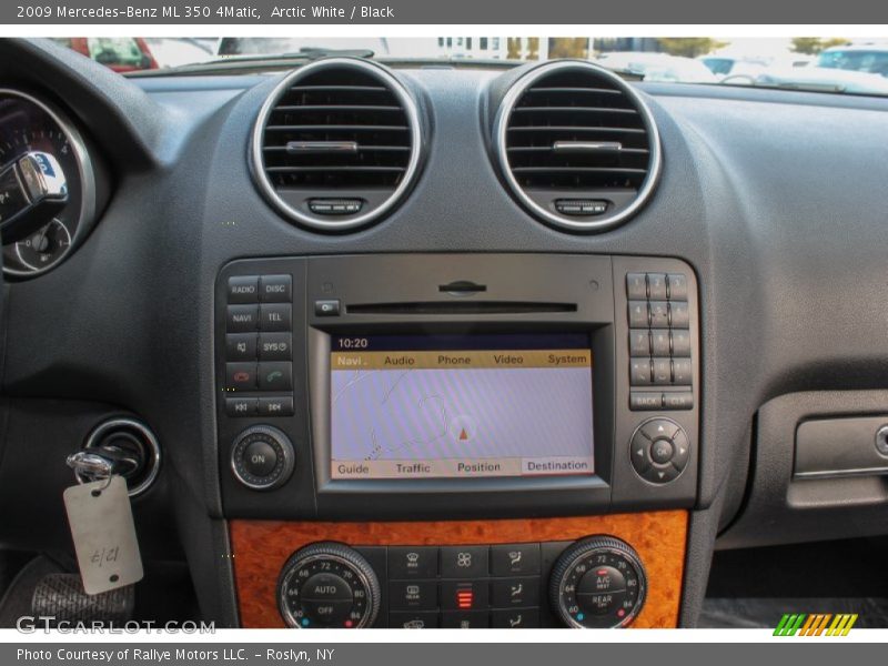 Arctic White / Black 2009 Mercedes-Benz ML 350 4Matic