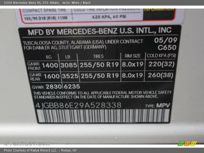 Arctic White / Black 2009 Mercedes-Benz ML 350 4Matic