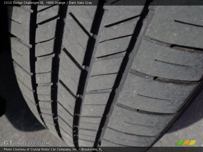 HEMI Orange / Dark Slate Gray 2010 Dodge Challenger SE