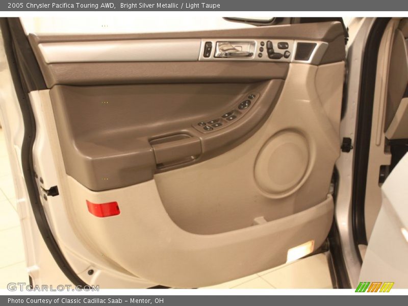 Door Panel of 2005 Pacifica Touring AWD