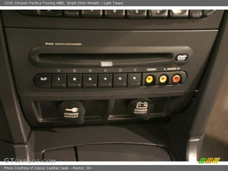 Bright Silver Metallic / Light Taupe 2005 Chrysler Pacifica Touring AWD