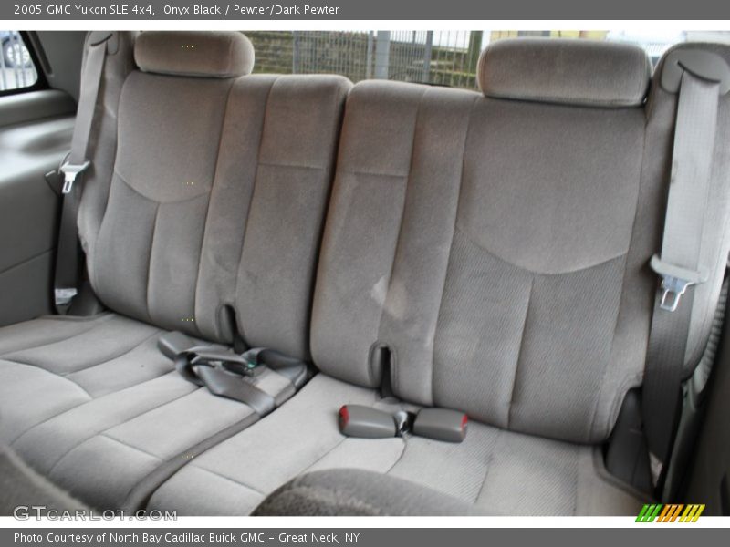 Onyx Black / Pewter/Dark Pewter 2005 GMC Yukon SLE 4x4