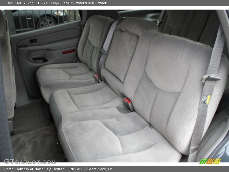 Onyx Black / Pewter/Dark Pewter 2005 GMC Yukon SLE 4x4