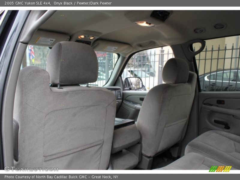 Onyx Black / Pewter/Dark Pewter 2005 GMC Yukon SLE 4x4