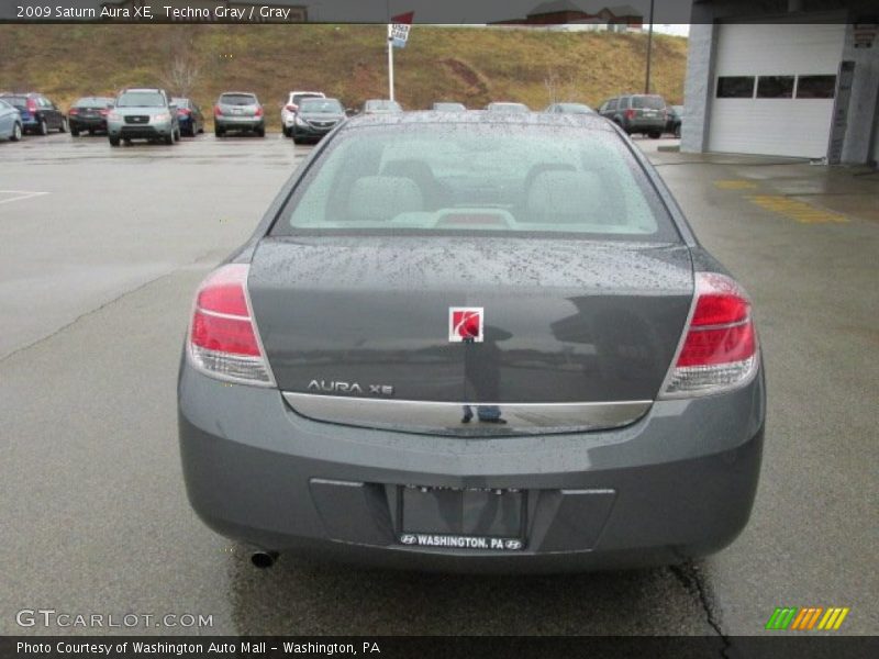 Techno Gray / Gray 2009 Saturn Aura XE