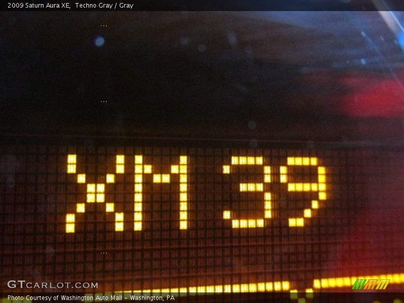 Techno Gray / Gray 2009 Saturn Aura XE