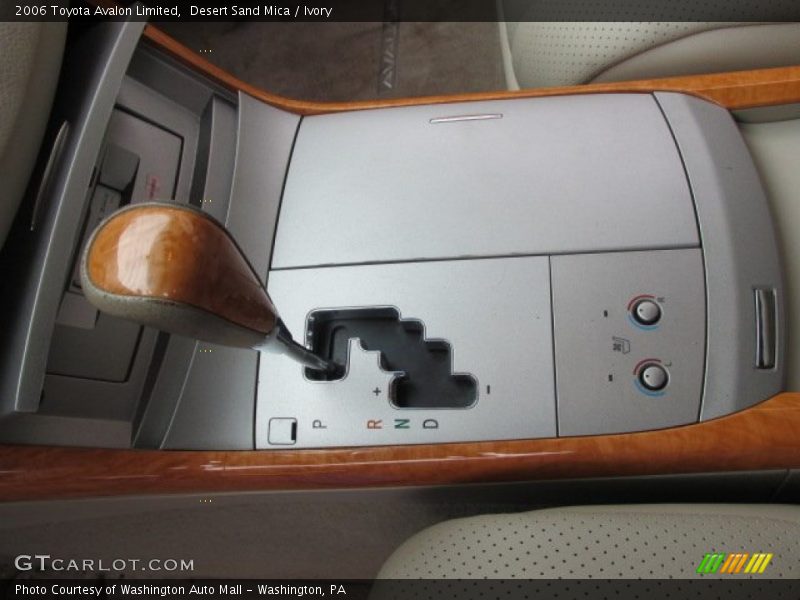 Desert Sand Mica / Ivory 2006 Toyota Avalon Limited