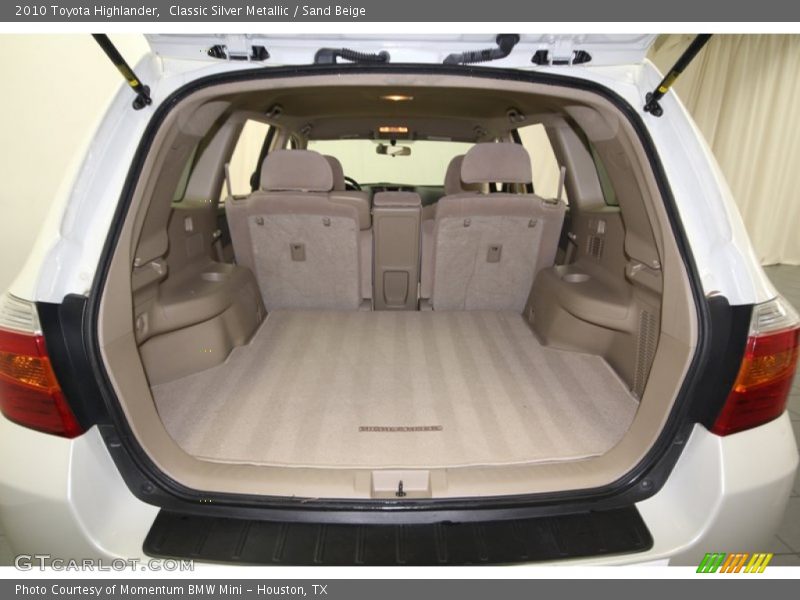  2010 Highlander  Trunk