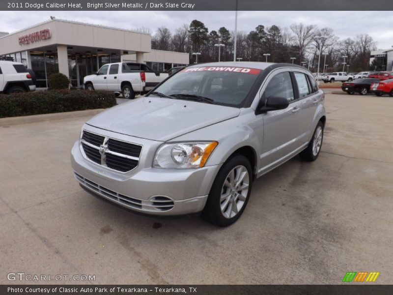 Bright Silver Metallic / Dark Slate Gray 2011 Dodge Caliber Heat
