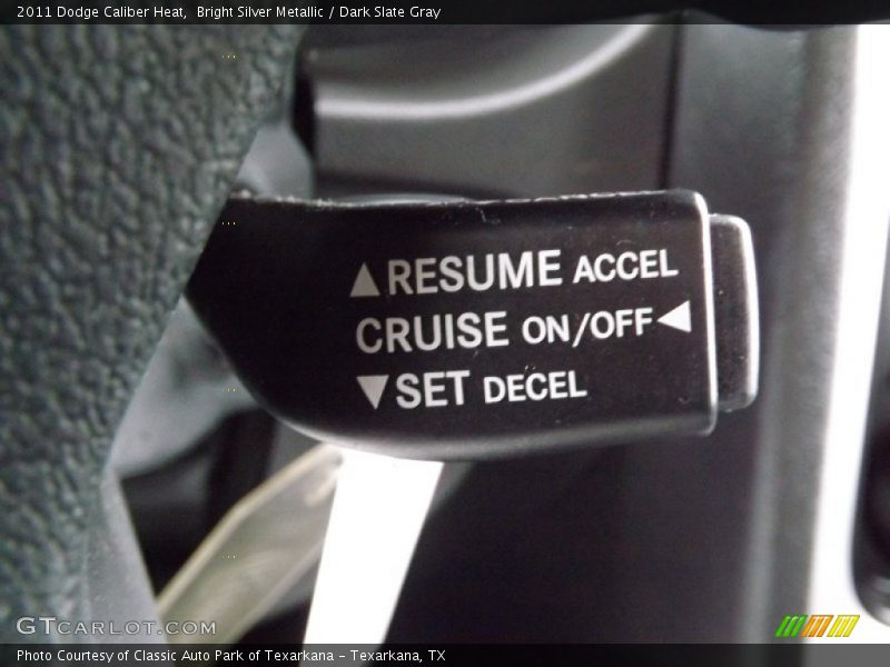 Bright Silver Metallic / Dark Slate Gray 2011 Dodge Caliber Heat