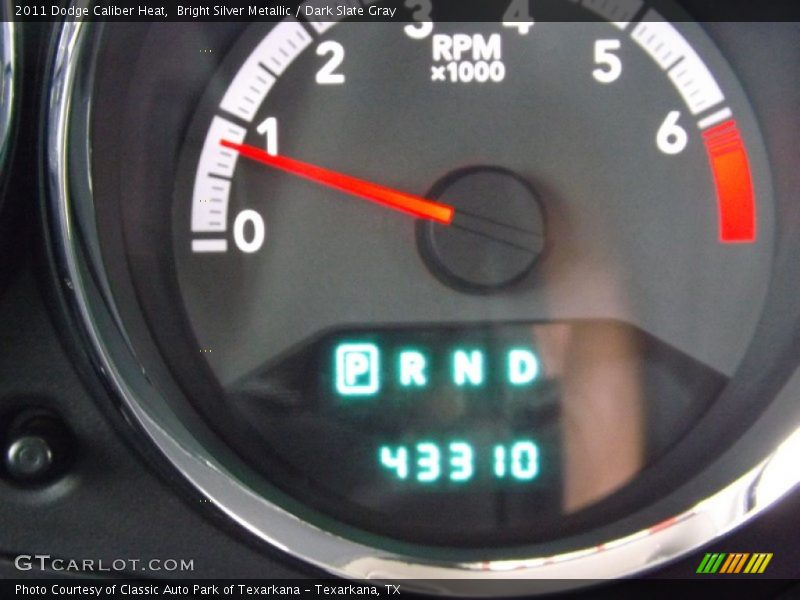 Bright Silver Metallic / Dark Slate Gray 2011 Dodge Caliber Heat