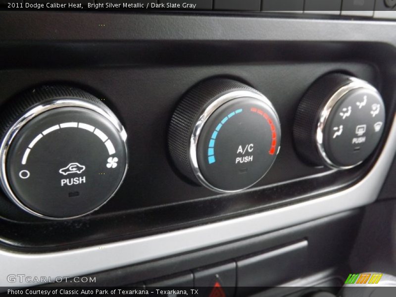 Bright Silver Metallic / Dark Slate Gray 2011 Dodge Caliber Heat