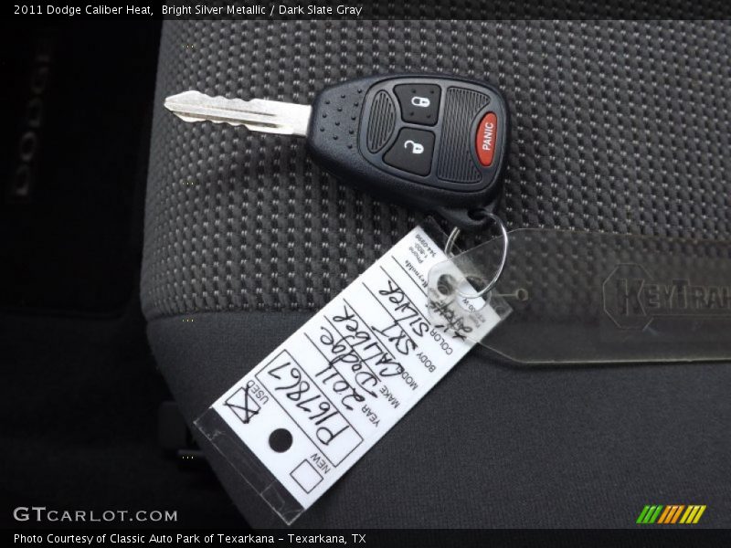 Bright Silver Metallic / Dark Slate Gray 2011 Dodge Caliber Heat