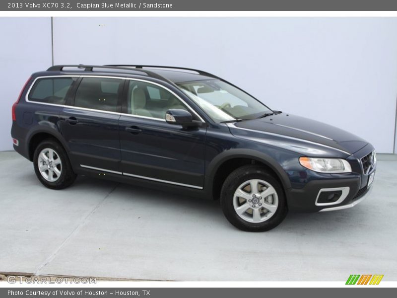  2013 XC70 3.2 Caspian Blue Metallic