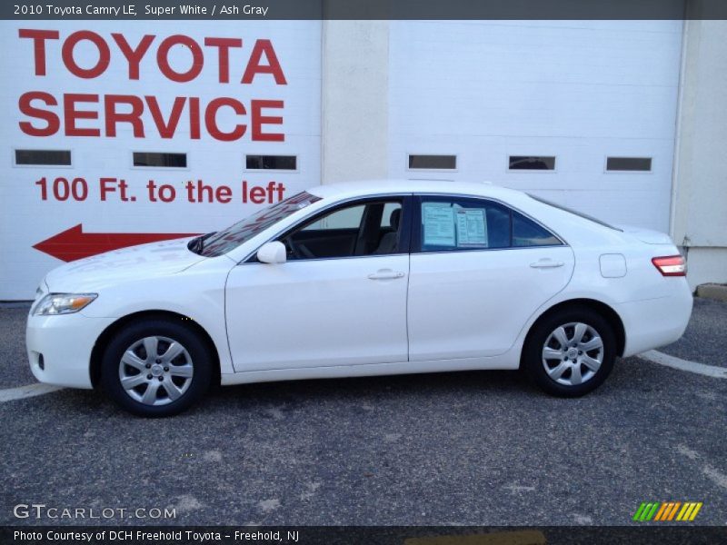 Super White / Ash Gray 2010 Toyota Camry LE